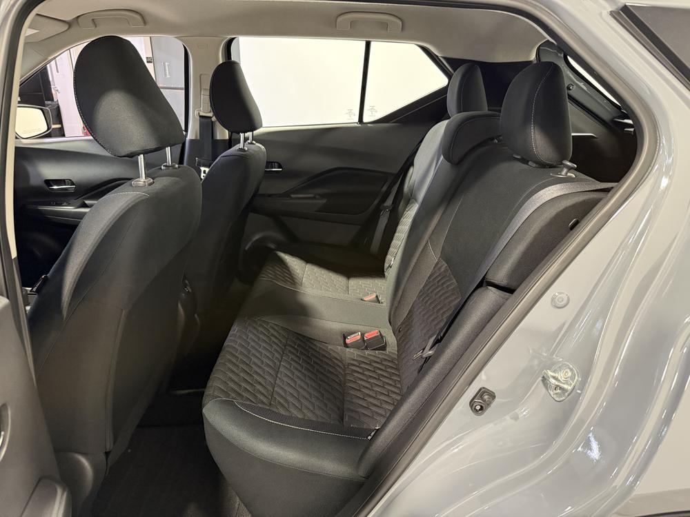 Nissan Kicks SV 2023 d&rsquo;occasion à vendre - 31