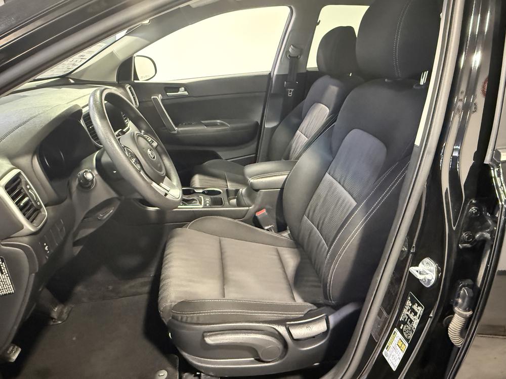 Kia Sportage LX 2022 d&rsquo;occasion à vendre - 16