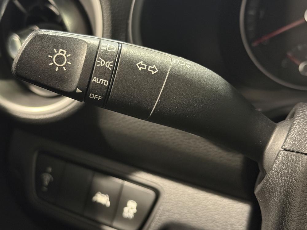 Kia Forte LX 2019 d&rsquo;occasion à vendre - 21