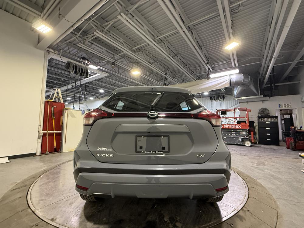 Nissan Kicks SV 2023 d&rsquo;occasion à vendre - 4