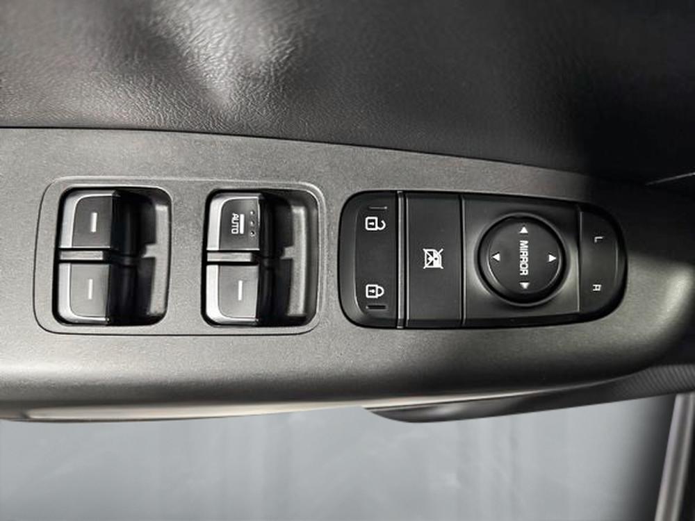 Kia Sportage LX 2022 d&rsquo;occasion à vendre - 14