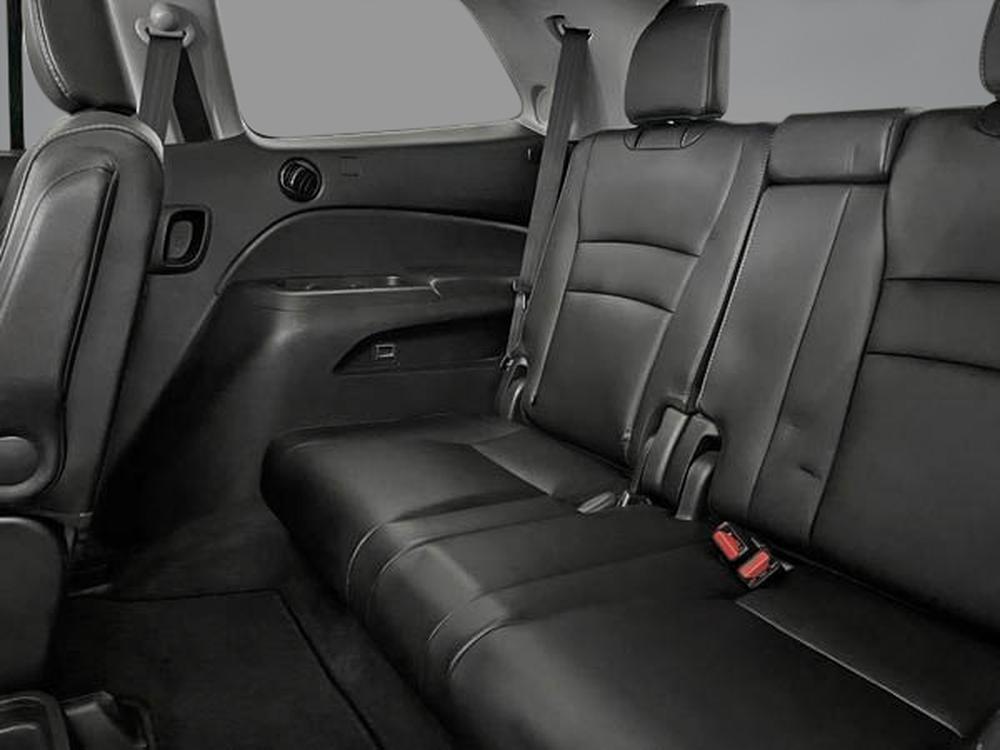 Honda Pilot Touring AWD / 7 passagers 2018 d&rsquo;occasion à vendre - 38