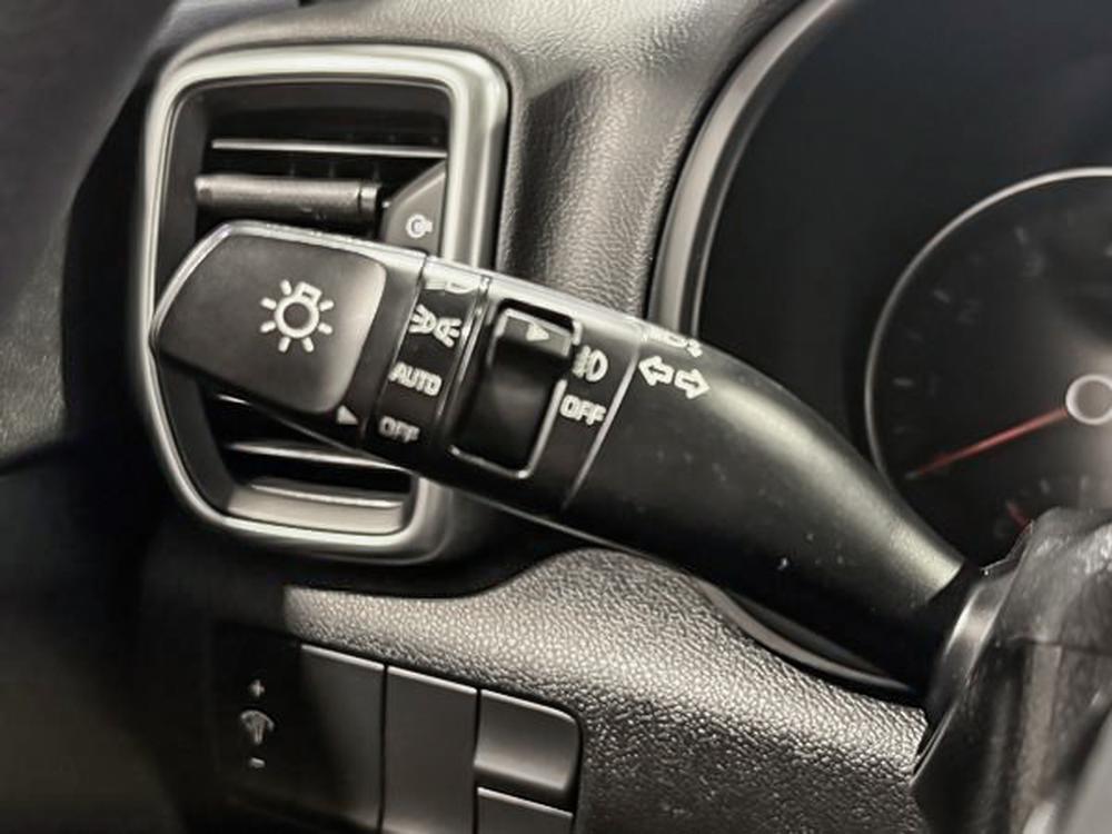 Kia Sportage LX 2022 d&rsquo;occasion à vendre - 21