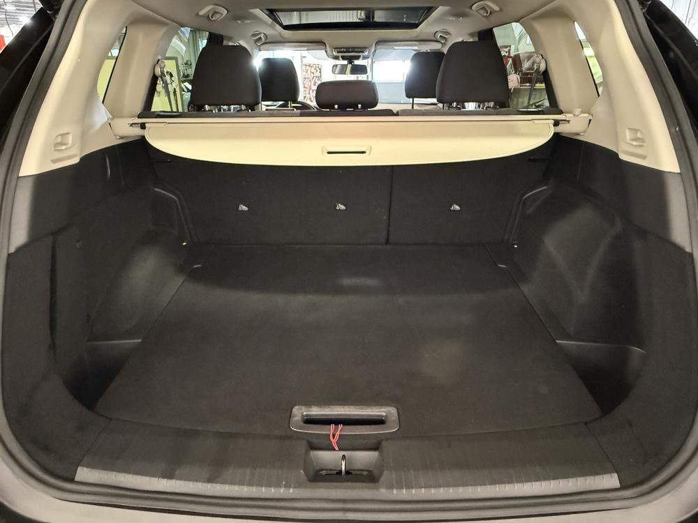 Nissan Rogue SV 2023 d&rsquo;occasion à vendre - 32