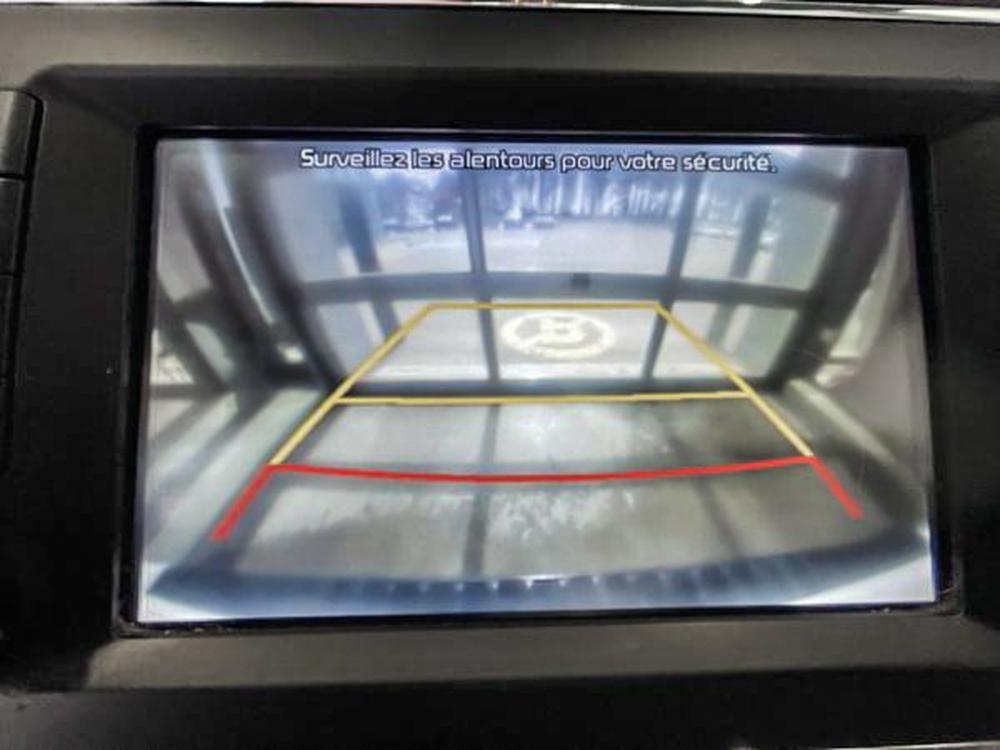 Kia Sedona LX 2020 d&rsquo;occasion à vendre - 18