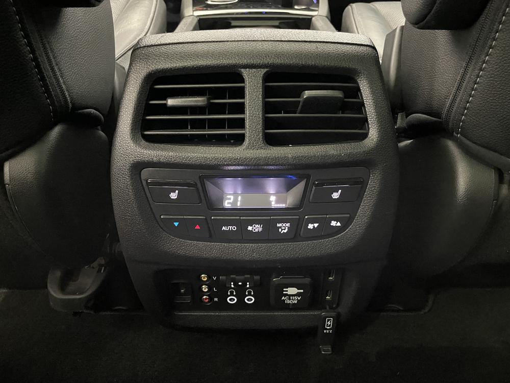 Honda Pilot Touring AWD / 7 passagers 2018 d&rsquo;occasion à vendre - 35