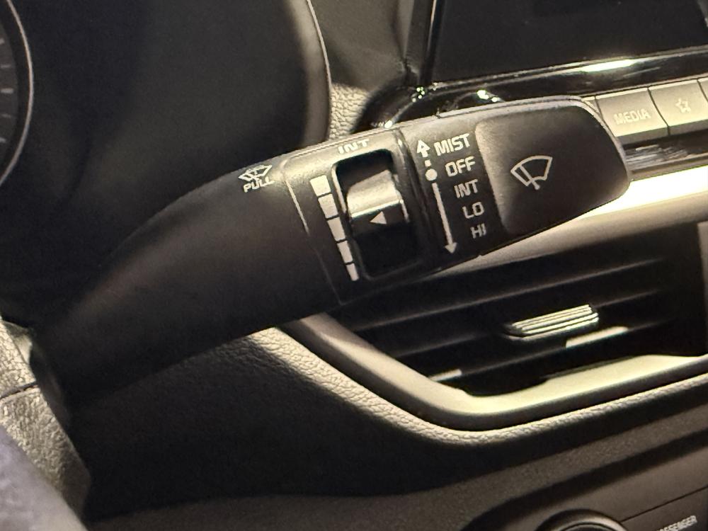 Kia Forte LX 2019 d&rsquo;occasion à vendre - 22