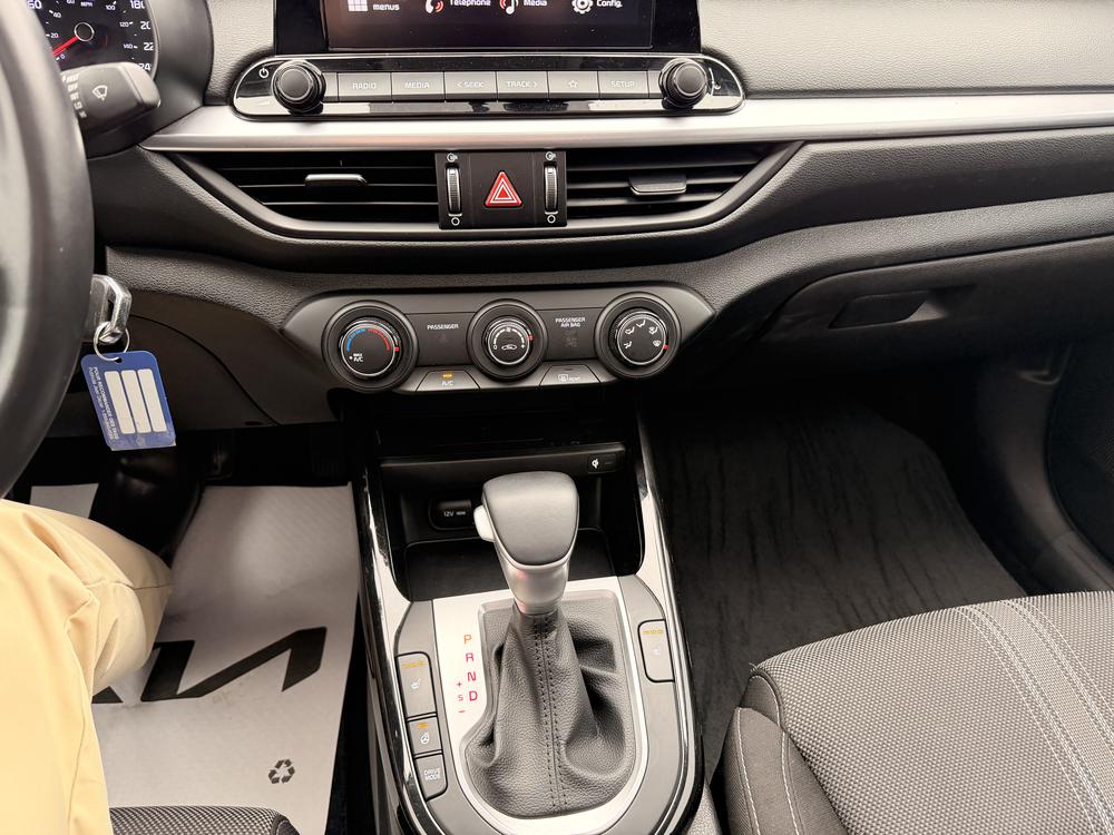 Kia Forte EX+ 2023 d&rsquo;occasion à vendre - 27