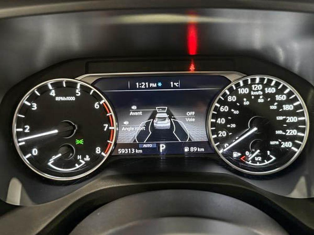 Nissan Rogue SV 2023 d&rsquo;occasion à vendre - 26