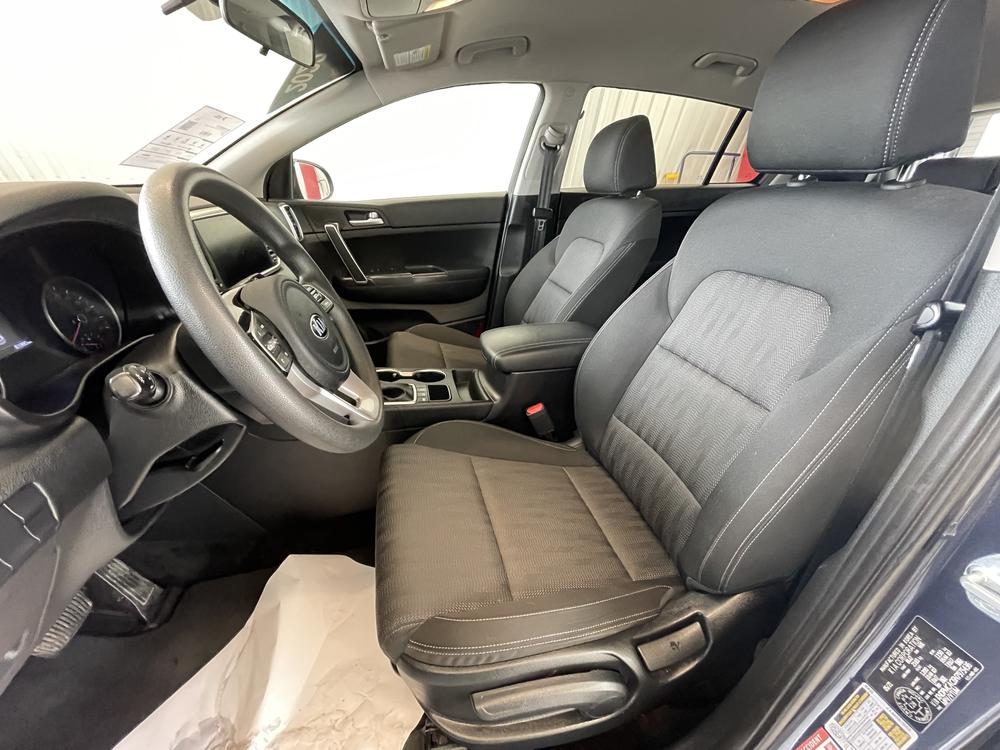 Kia Sportage LX 2022 d&rsquo;occasion à vendre - 12