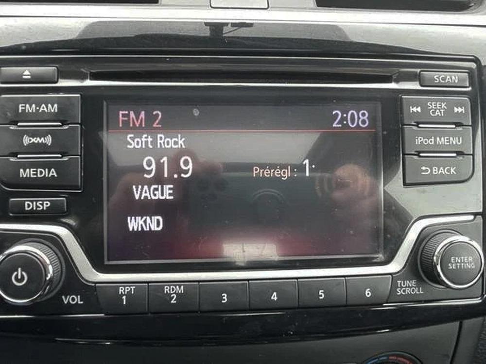 Nissan Sentra SV 2017 d&rsquo;occasion à vendre - 18