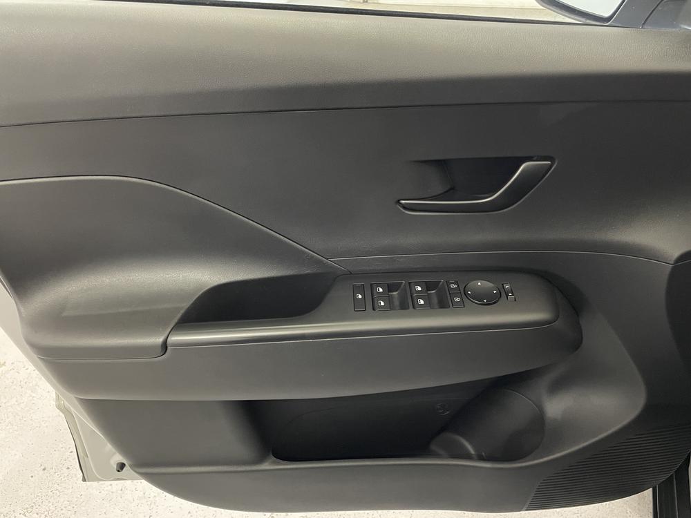 Hyundai Kona Preferred Sport AWD 2025 d&rsquo;occasion à vendre - 12