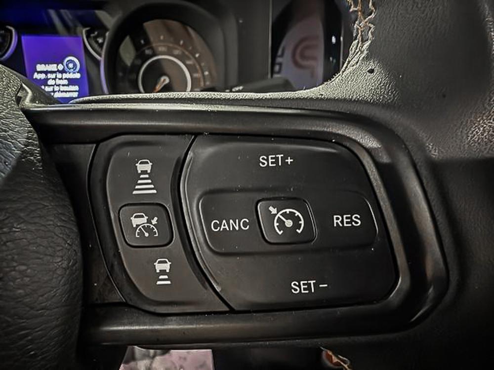 Jeep Wrangler WILLYS 4X4 2024 d&rsquo;occasion à vendre - 18