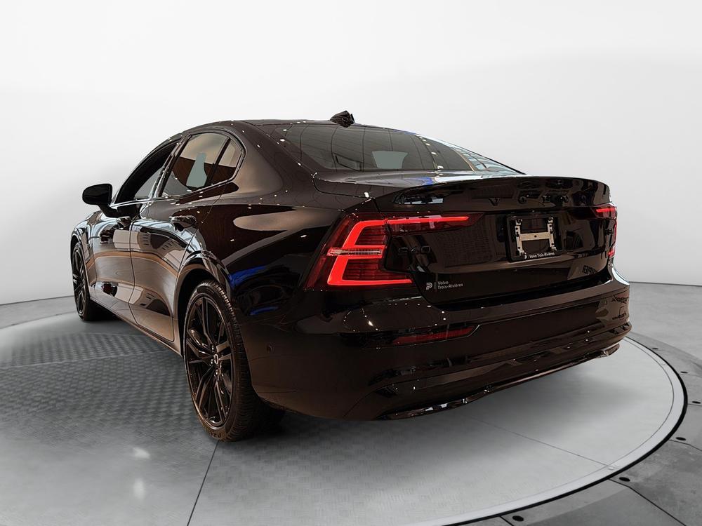Volvo S60 hybride rechargeable T8 ULTRA BLACK EDITION AWD 2025 d&rsquo;occasion à vendre - 8
