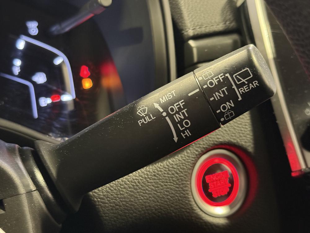 Honda CR-V LX 2018 d&rsquo;occasion à vendre - 22