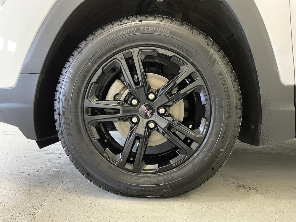GMC Terrain AT4 AWD 2022 d&rsquo;occasion à vendre - 8