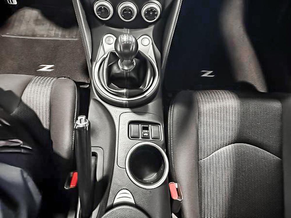 Nissan 370Z coupé BASE 2018 d&rsquo;occasion à vendre - 27