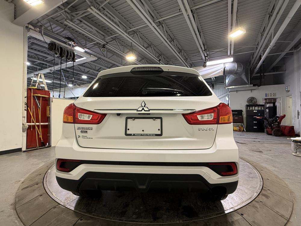 Mitsubishi RVR SE 2019 d&rsquo;occasion à vendre - 4