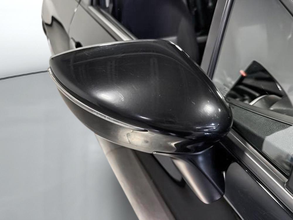 Nissan Versa S 2021 d&rsquo;occasion à vendre - 9