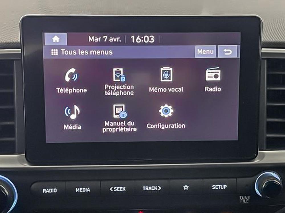 Hyundai Venue PREFERRED TWO TONE 2025 d&rsquo;occasion à vendre - 23