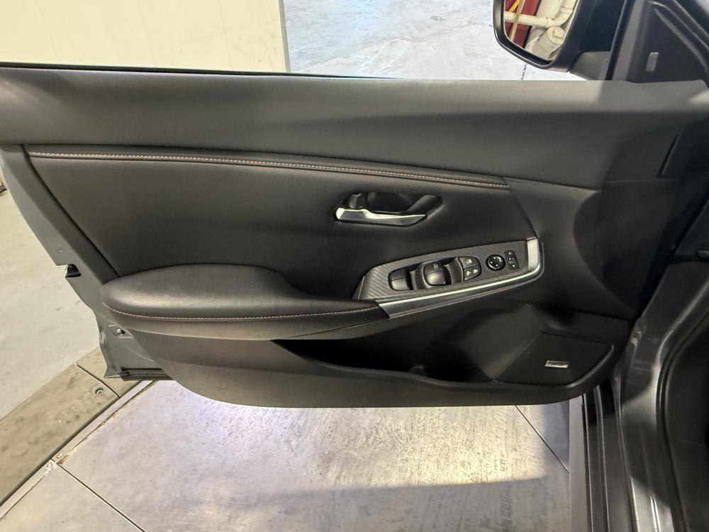 Nissan Sentra SR 2022 d&rsquo;occasion à vendre - 14