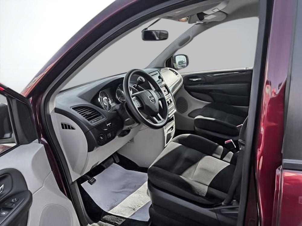 Dodge Grand Caravan SE 2017 d&rsquo;occasion à vendre - 14