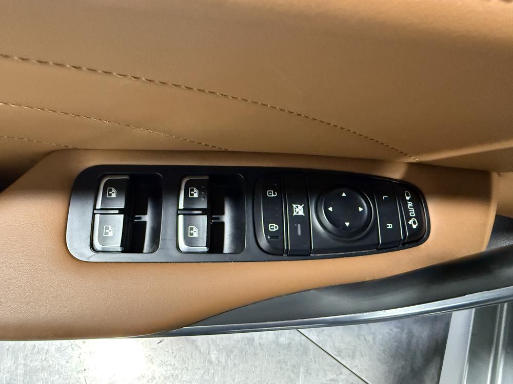 Kia Stinger GT ELITE 2023 d&rsquo;occasion à vendre - 16