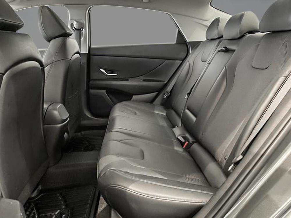 Hyundai Elantra Ultimate 2022 d&rsquo;occasion à vendre - 33