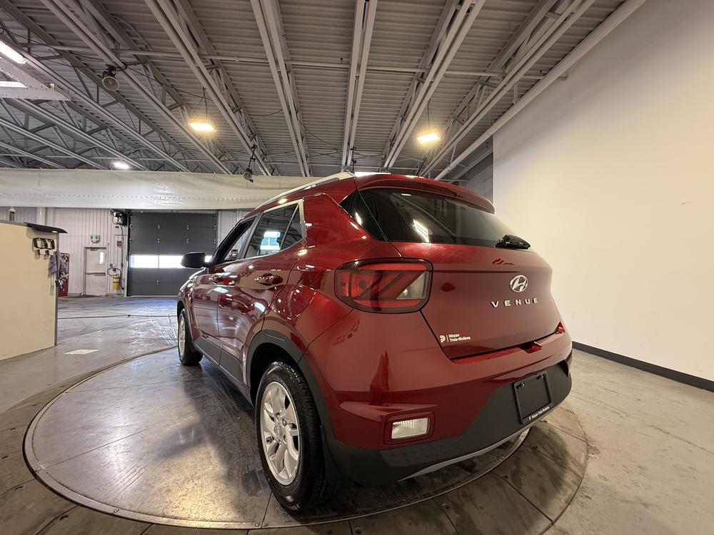 Hyundai Venue Preferred 2024 d&rsquo;occasion à vendre - 6
