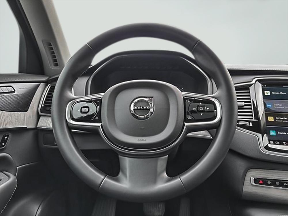 Volvo XC90 hybride rechargeable XC90 T8 ULTRA AWD 2025 d&rsquo;occasion à vendre - 12