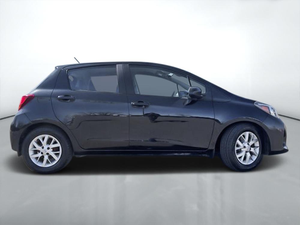 Toyota Yaris LE 2017 d&rsquo;occasion à vendre - 9