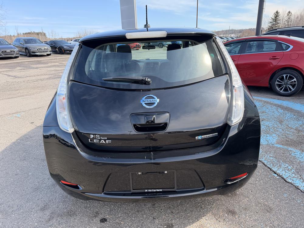 Nissan LEAF S 2017 d&rsquo;occasion à vendre - 7