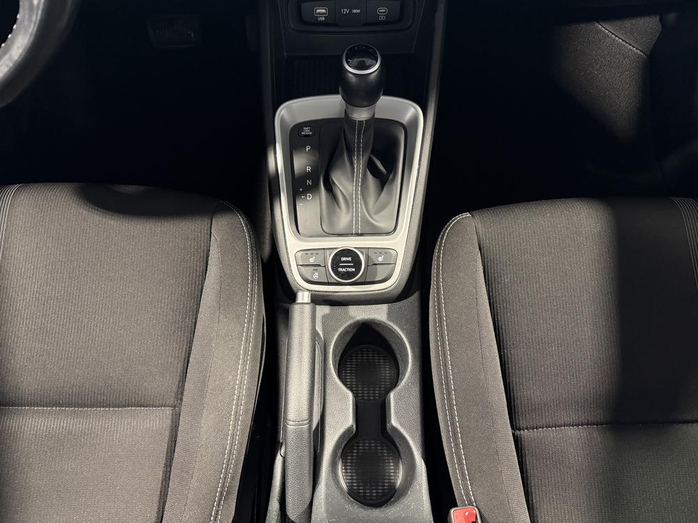 Hyundai Venue Preferred 2024 d&rsquo;occasion à vendre - 28