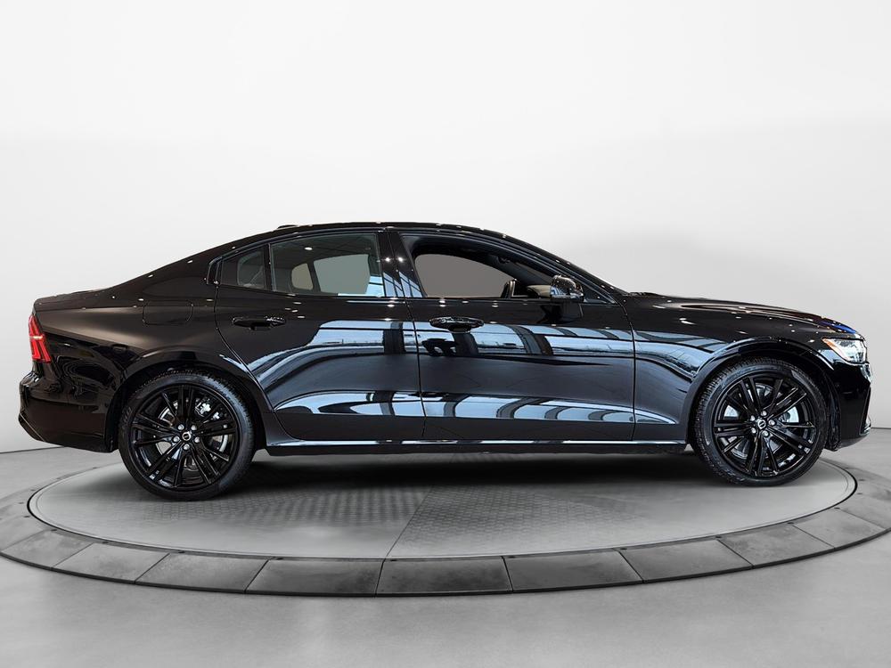 Volvo S60 hybride rechargeable T8 ULTRA BLACK EDITION AWD 2025 d&rsquo;occasion à vendre - 4