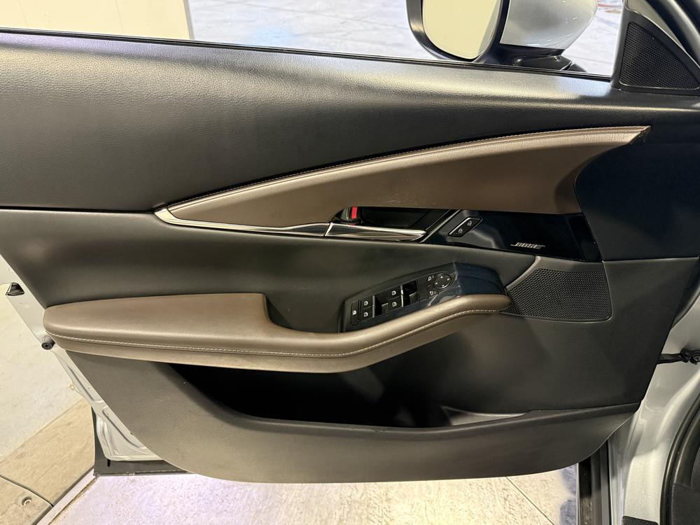 Mazda CX-30 GT 2020 d&rsquo;occasion à vendre - 14