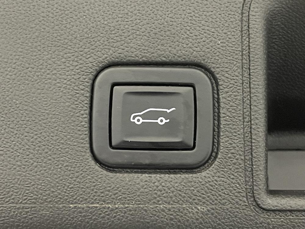 GMC Terrain AT4 AWD 2022 d&rsquo;occasion à vendre - 32