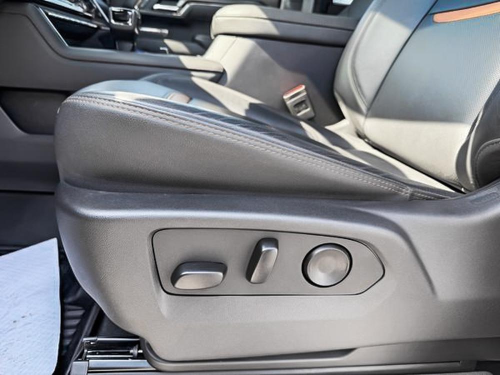 GMC Sierra 1500 AT4 2025 d&rsquo;occasion à vendre - 21