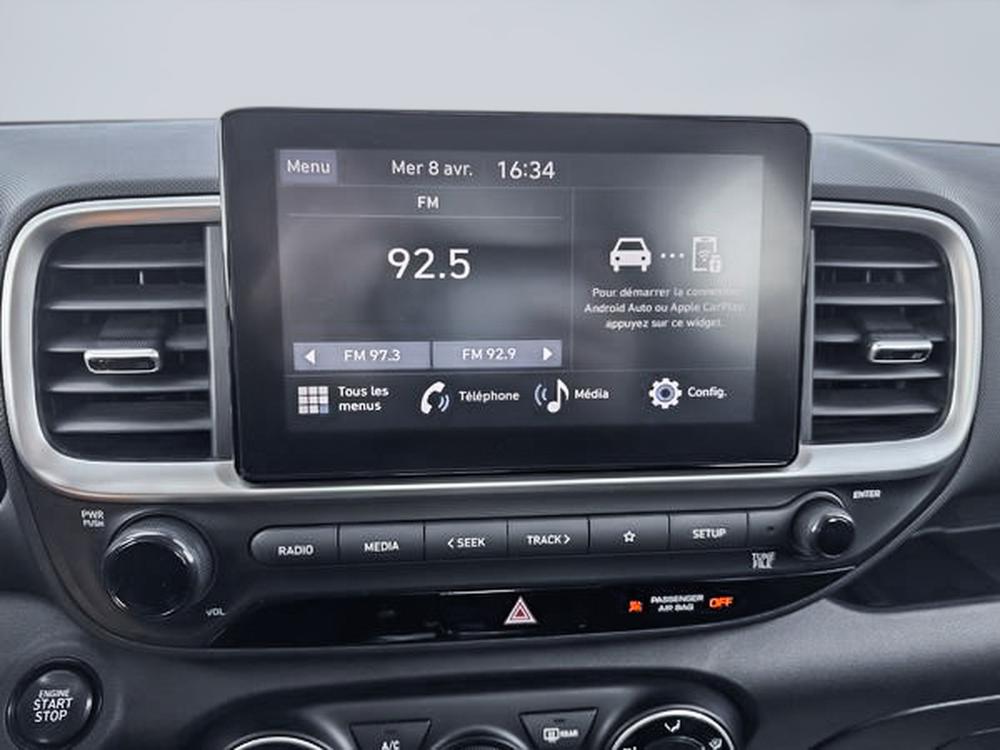 Hyundai Venue Preferred 2023 d&rsquo;occasion à vendre - 17