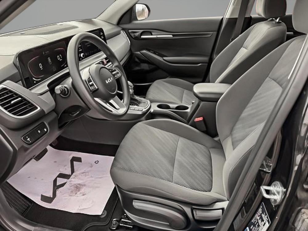 Kia Seltos LX FWD 2024 d&rsquo;occasion à vendre - 17