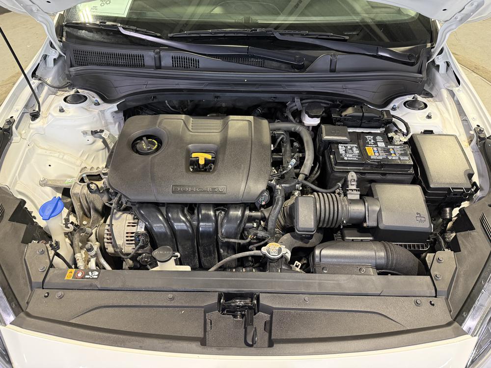 Kia Forte LX 2024 d&rsquo;occasion à vendre - 31