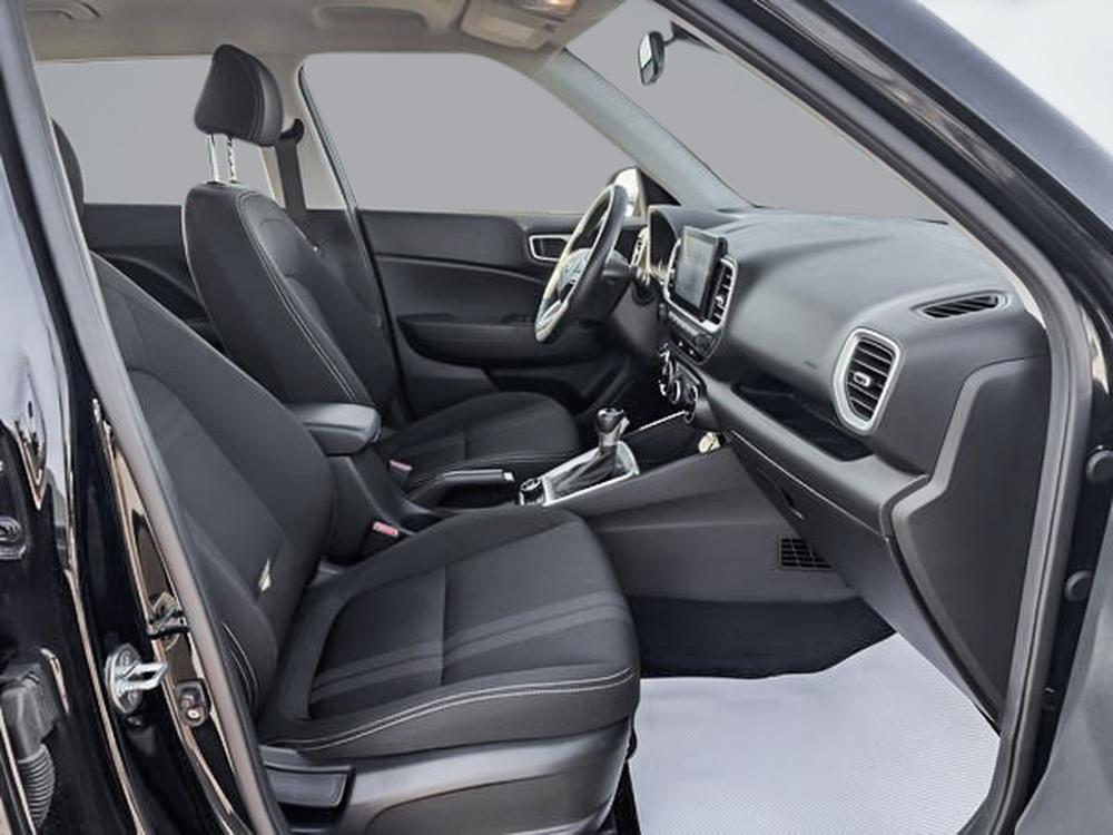 Hyundai Venue Preferred 2023 d&rsquo;occasion à vendre - 22