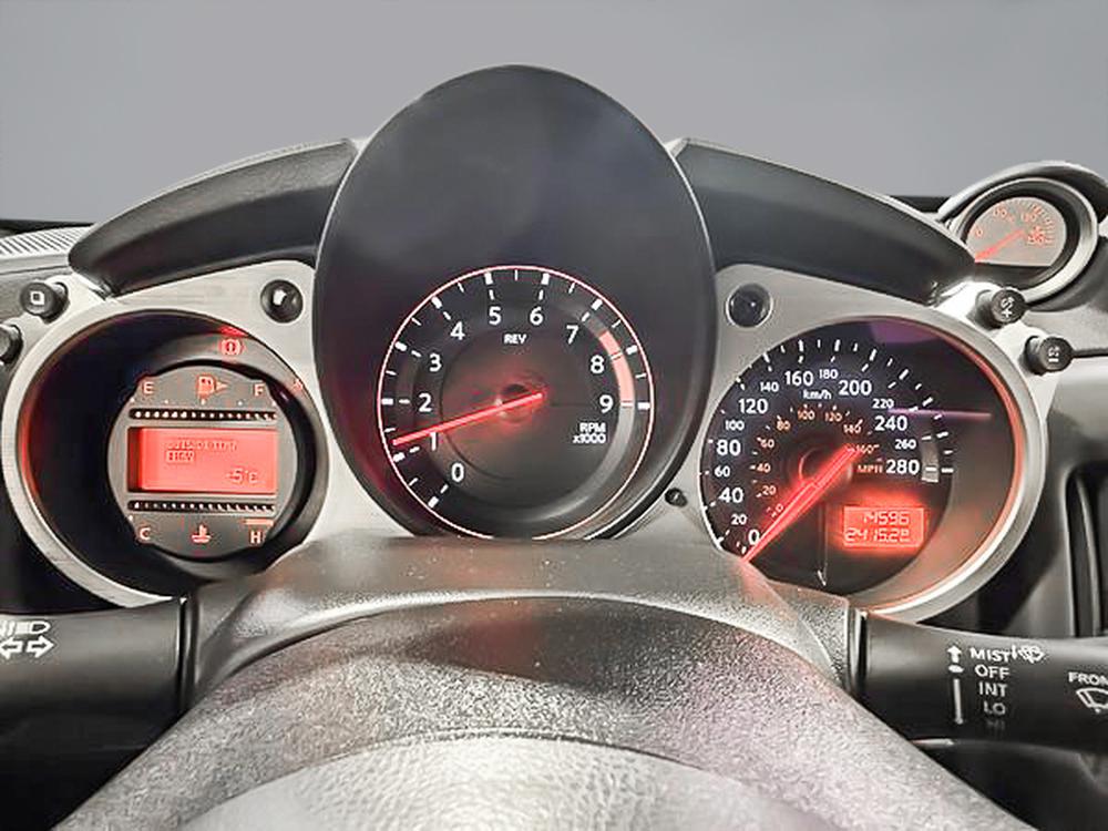 Nissan 370Z coupé BASE 2018 d&rsquo;occasion à vendre - 23