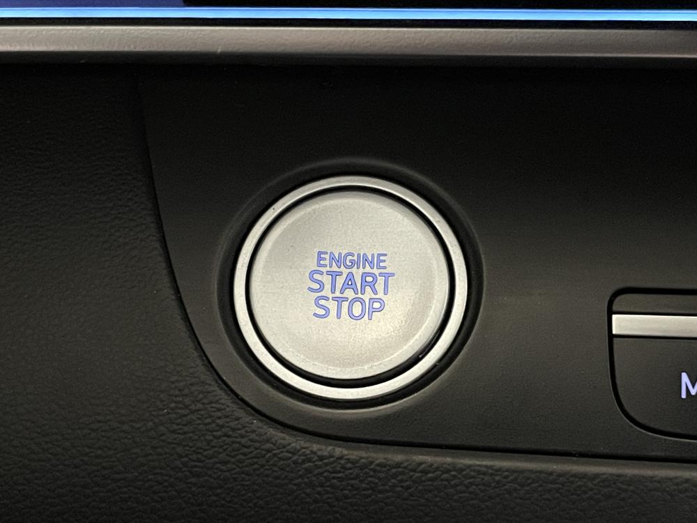 Hyundai Elantra Ultimate 2022 d&rsquo;occasion à vendre - 22