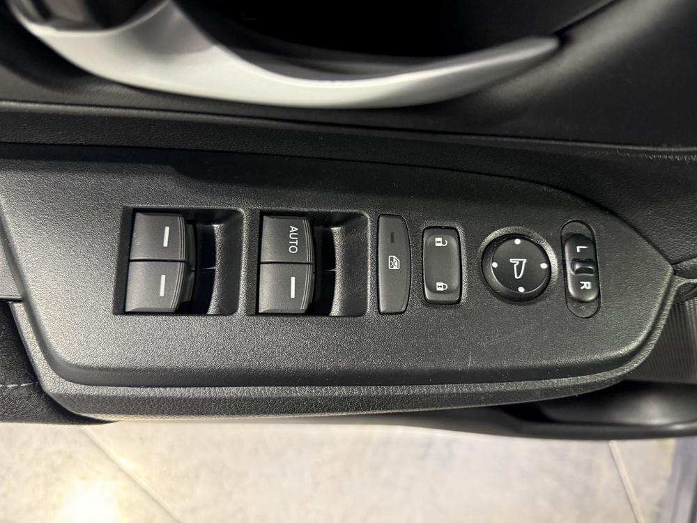 Honda CR-V LX 2018 d&rsquo;occasion à vendre - 14