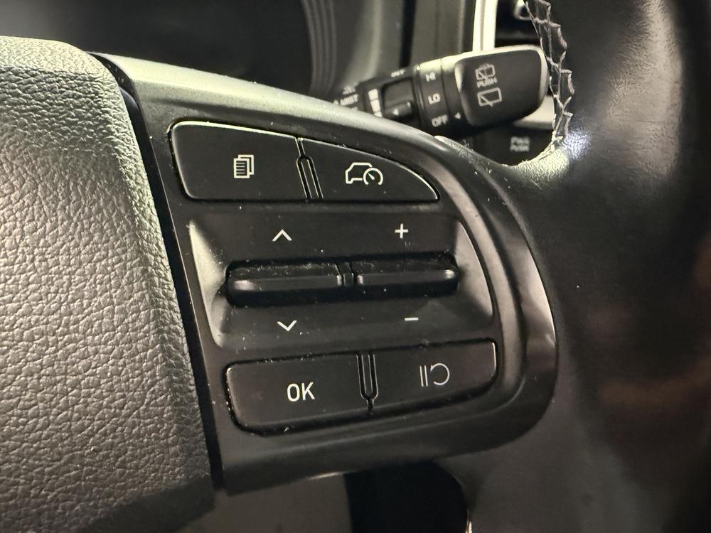 Hyundai Venue Preferred 2024 d&rsquo;occasion à vendre - 19