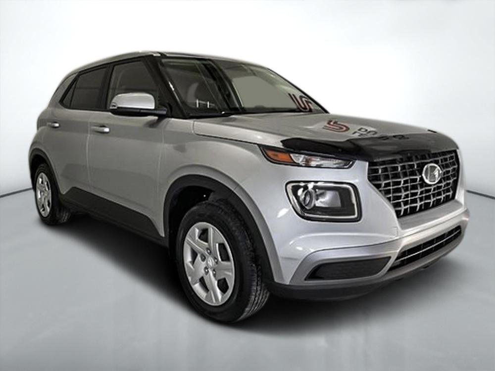 Hyundai Venue Essential