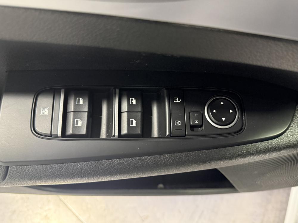 Kia Forte LX 2024 d&rsquo;occasion à vendre - 14