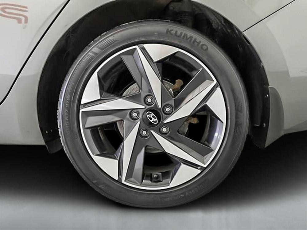 Hyundai Elantra Ultimate 2022 d&rsquo;occasion à vendre - 8