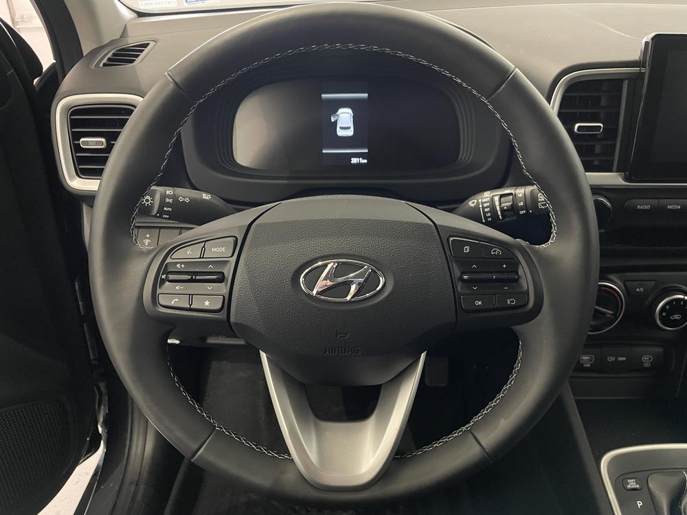 Hyundai Venue PREFERRED TWO TONE 2025 d&rsquo;occasion à vendre - 14