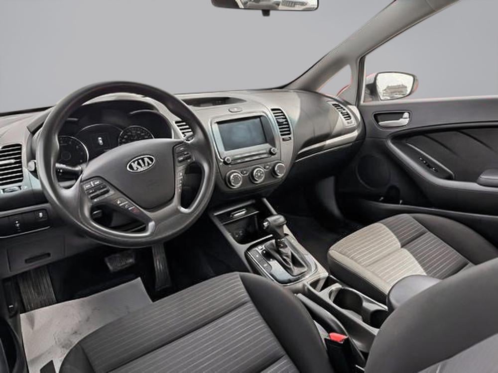 Kia Forte LX+ 2018 d&rsquo;occasion à vendre - 14